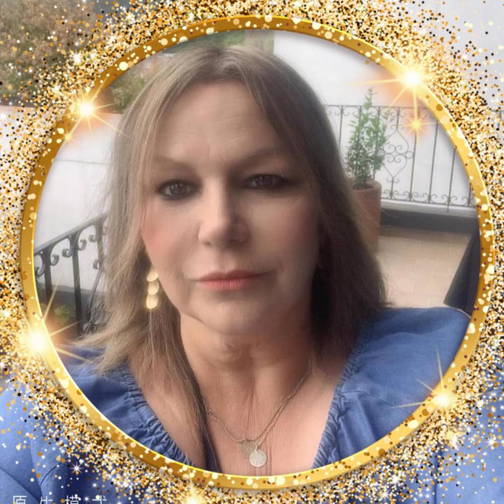 Meet your Posher, Lourdes